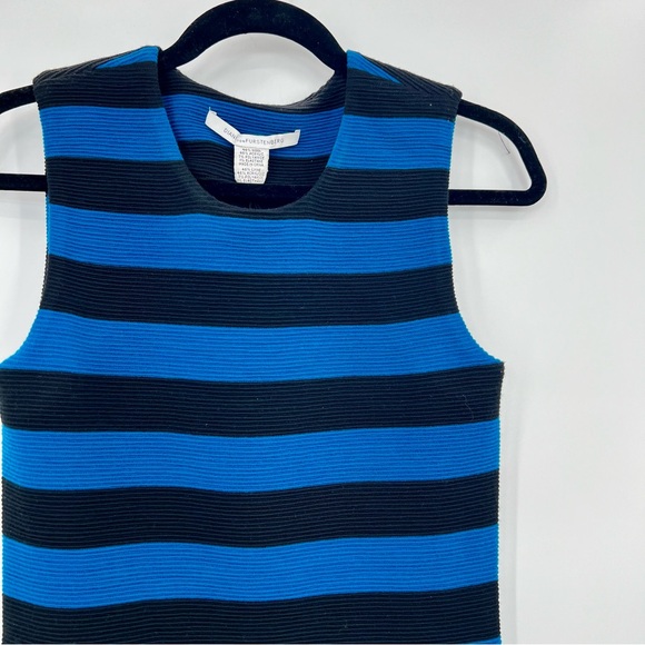 DVF Diane Von Fürstenberg Wool Rigmora Sleeveless Mini Knit Dress Bodycon Size 6 - Picture 4 of 7